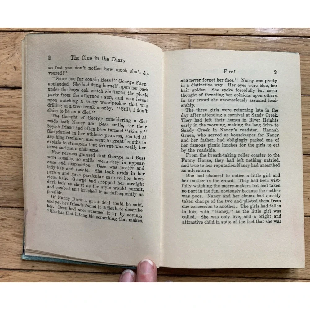 The Clue in the Diary Carolyn Keene Nancy Drew Mystery #7 1932 Vintage No DJ